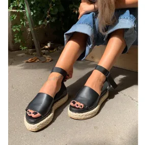 Black Tea flat platform sandals