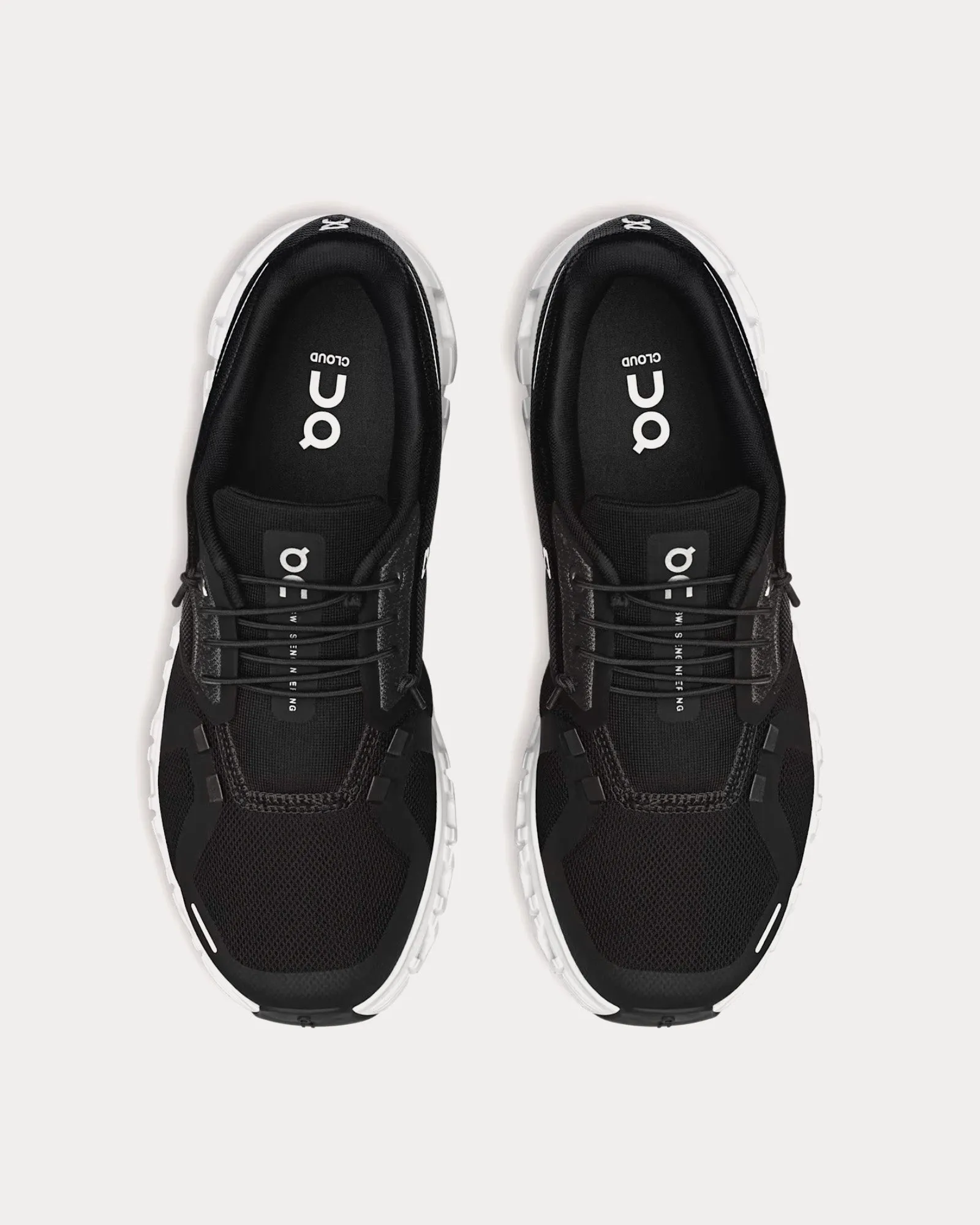 Cloud 6 Black / White Running Shoes