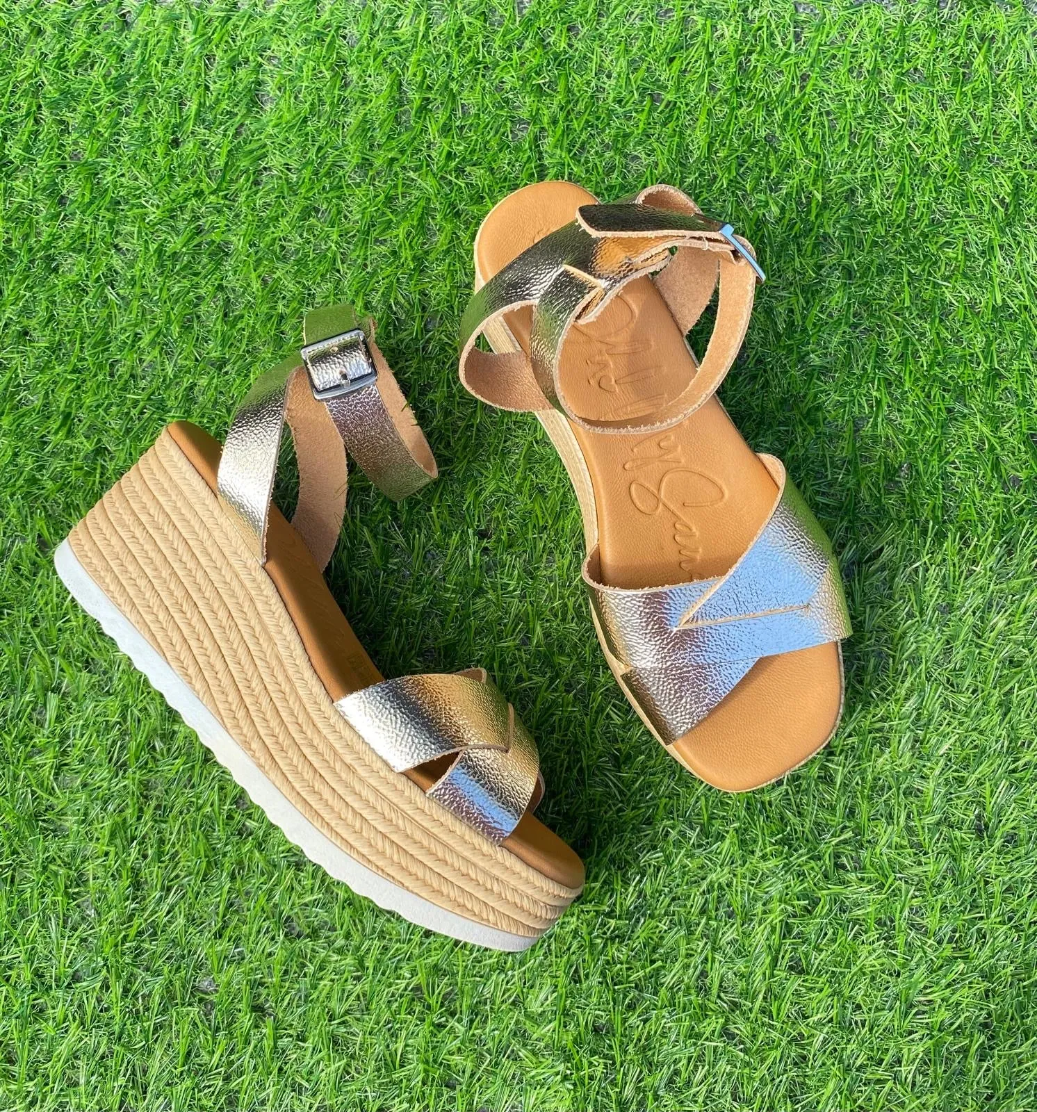 Oh My Sandals - 5445 Gold Metallic Wedge Sandal