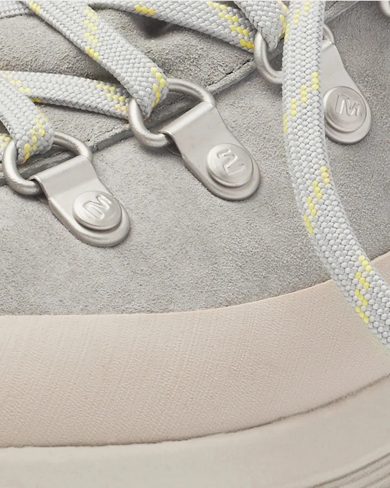 Ontario Speed Cloud / Shell Low Top Sneakers